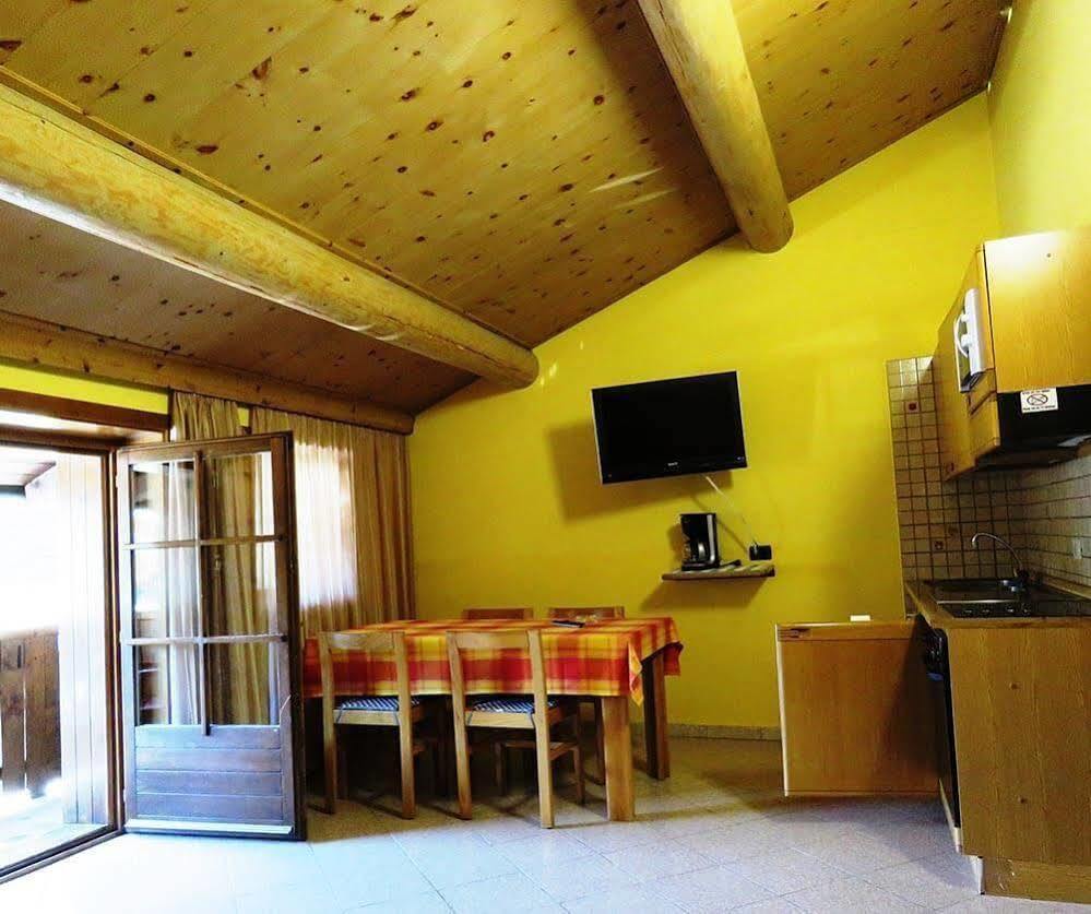 Aparthotel Li Mina 2*
